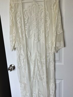 Rachel Zoe Ivory Sheer Lace Duster
